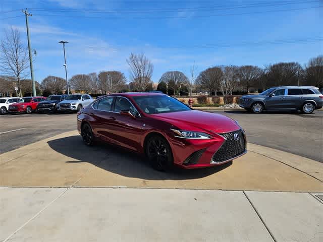 Thumbnail: 2022 Lexus ES - 3