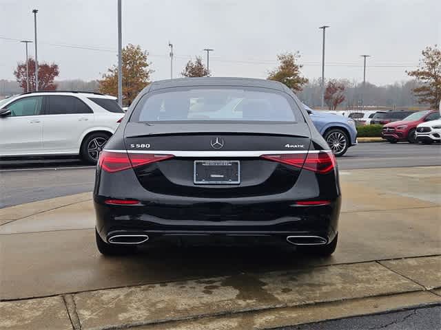 Thumbnail: 2022 Mercedes-Benz S-Class - 6