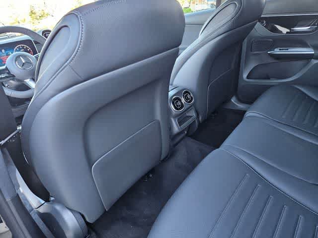 Thumbnail: 2026 Mercedes-Benz GLC - 17