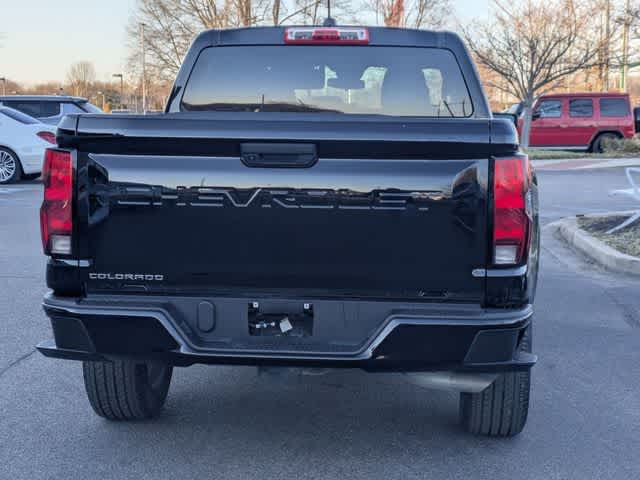 Thumbnail: 2023 Chevrolet Colorado - 8