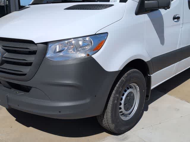 Thumbnail: 2026 Mercedes-Benz Sprinter - 10