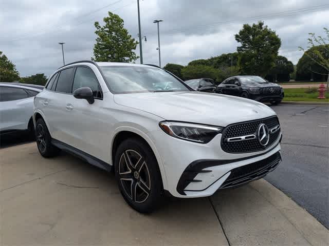 Thumbnail: 2025 Mercedes-Benz GLC - 8