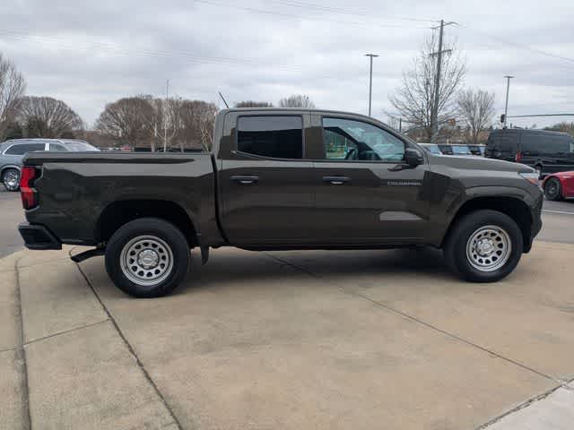 Thumbnail: 2023 Chevrolet Colorado - 10