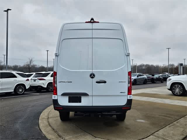 Thumbnail: 2026 Mercedes-Benz Sprinter - 7