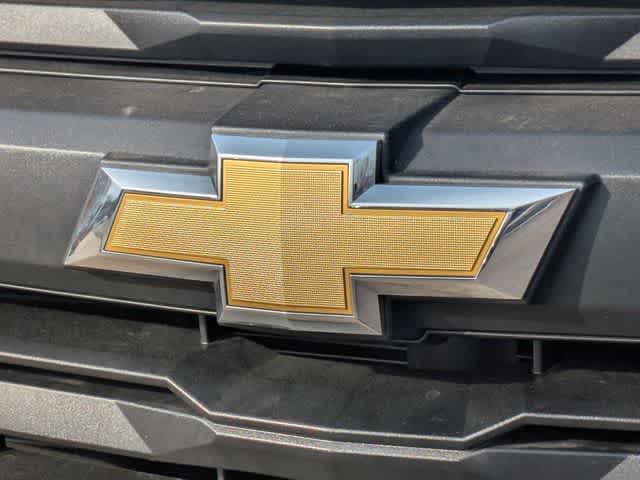 Thumbnail: 2024 Chevrolet Colorado - 12