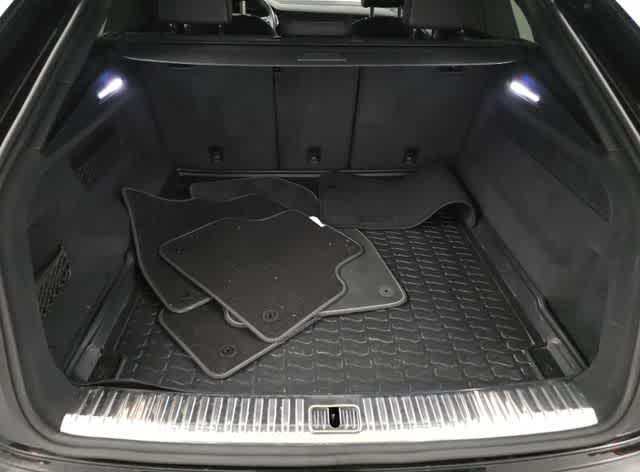 Thumbnail: 2019 Audi Q8 - 7