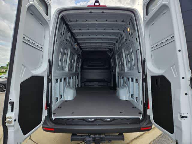 Thumbnail: 2026 Mercedes-Benz Sprinter - 7