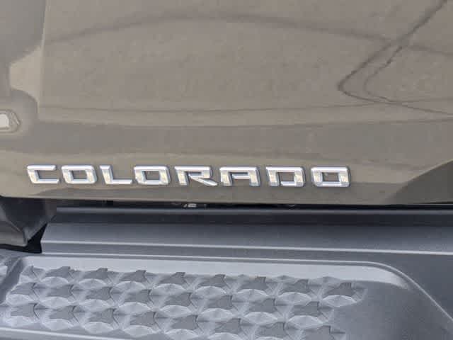 Thumbnail: 2023 Chevrolet Colorado - 12