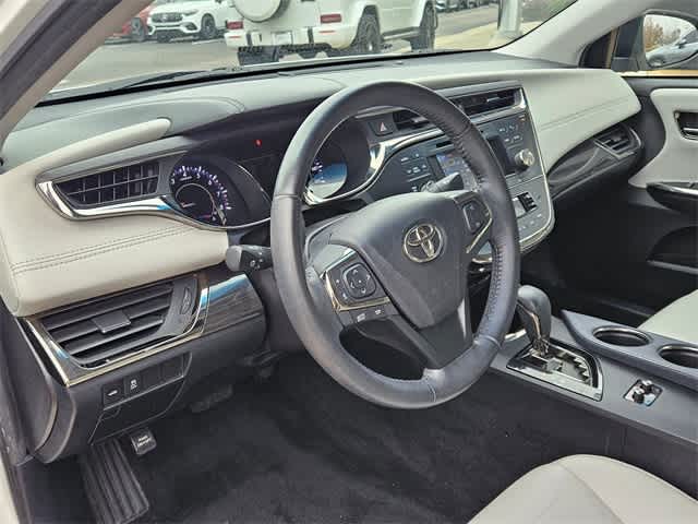 Thumbnail: 2014 Toyota Avalon - 10