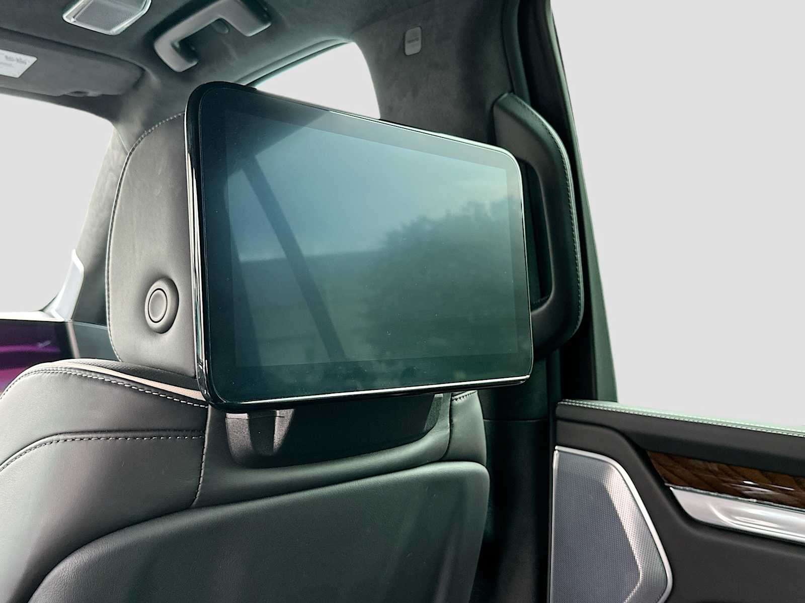 Thumbnail: 2025 Cadillac Escalade - 26