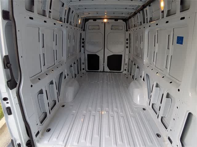 Thumbnail: 2026 Mercedes-Benz Sprinter - 19