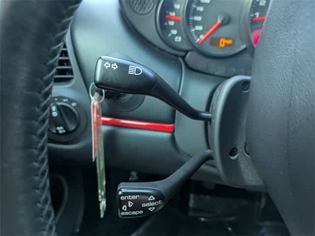 Thumbnail: 2004 Porsche 911 - 23