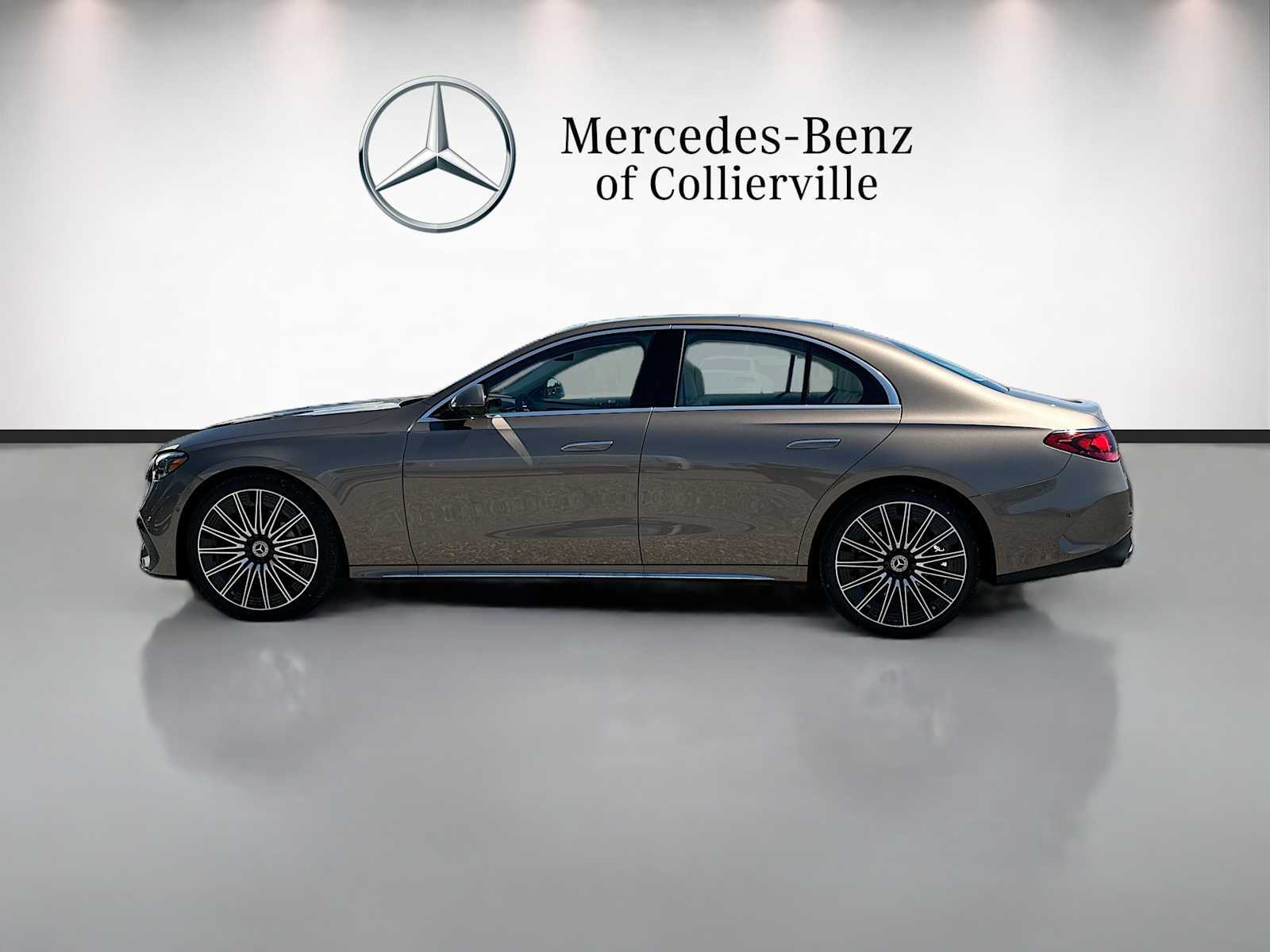 Thumbnail: 2026 Mercedes-Benz E-Class - 8