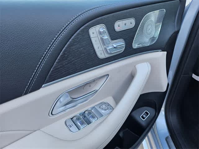 Thumbnail: 2026 Mercedes-Benz GLE - 16