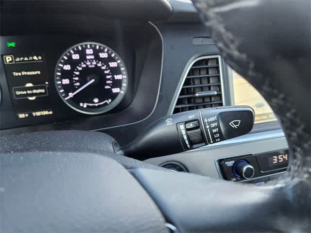 Thumbnail: 2017 Hyundai Sonata - 25