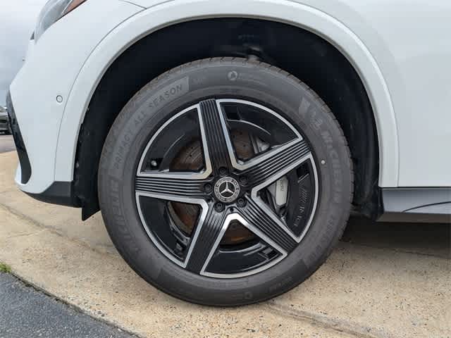 Thumbnail: 2025 Mercedes-Benz GLC - 13