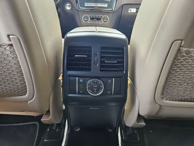 Thumbnail: 2019 Mercedes-Benz GLS - 17