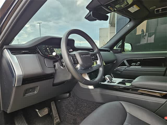 Thumbnail: 2025 Land Rover Range Rover - 2