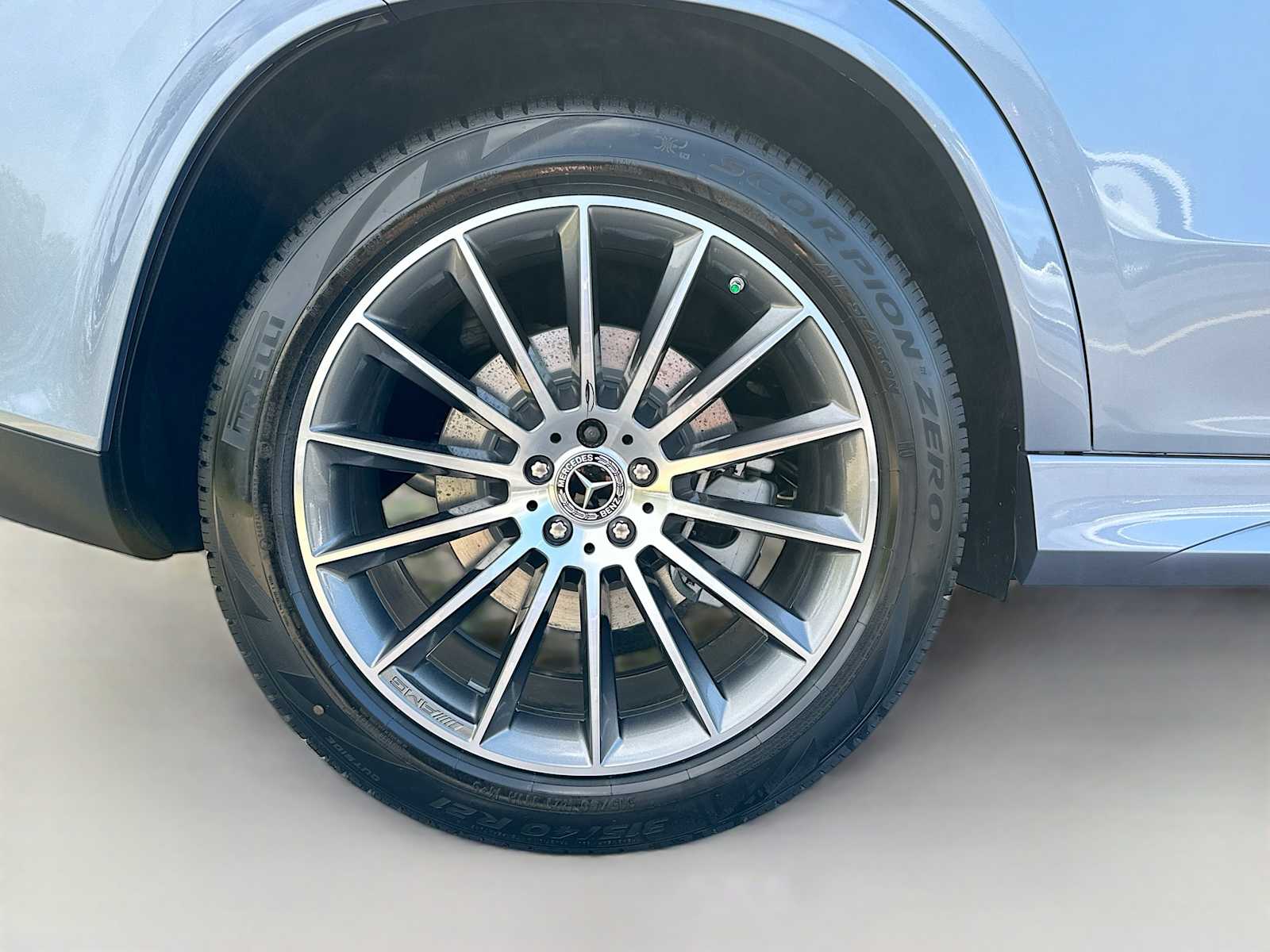 Thumbnail: 2026 Mercedes-Benz GLE - 32