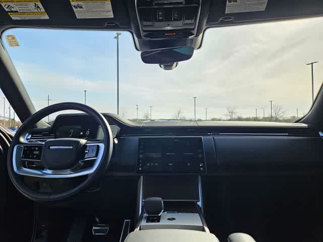 Thumbnail: 2025 Land Rover Range Rover - 20