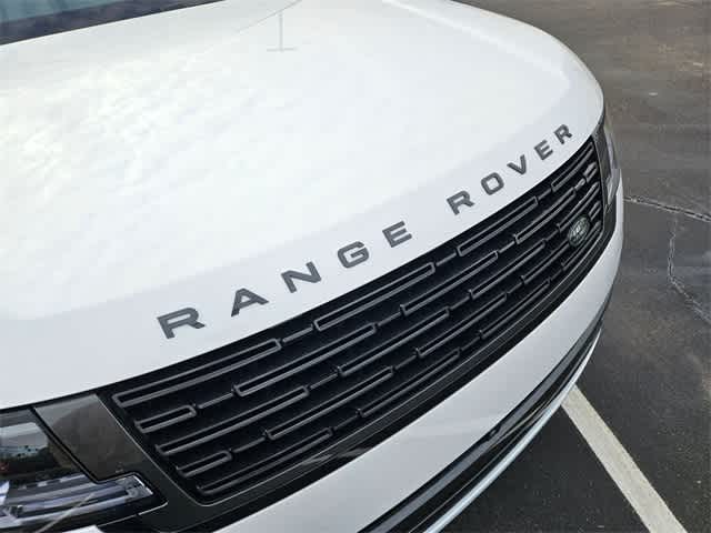 Thumbnail: 2025 Land Rover Range Rover - 12
