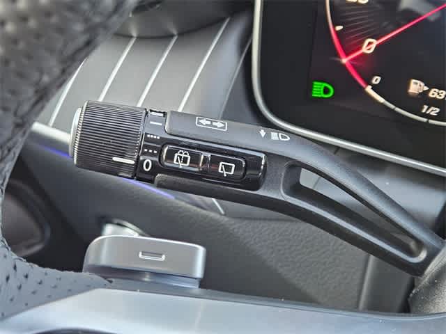 Thumbnail: 2026 Mercedes-Benz GLC - 27