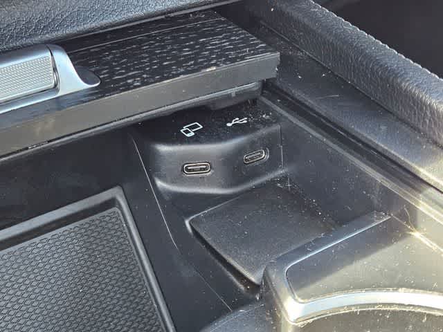 Thumbnail: 2022 Mercedes-Benz GLE - 31