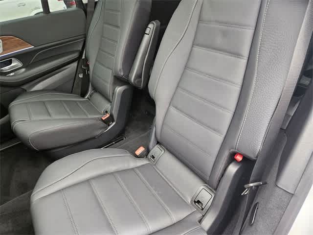 Thumbnail: 2026 Mercedes-Benz GLS - 20