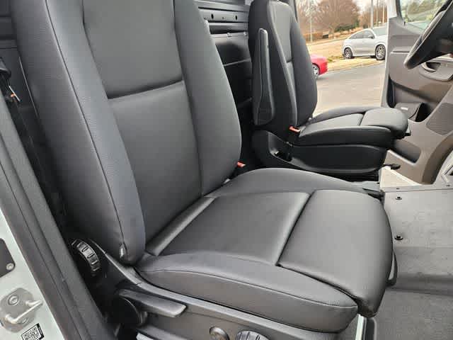 Thumbnail: 2026 Mercedes-Benz Sprinter - 17