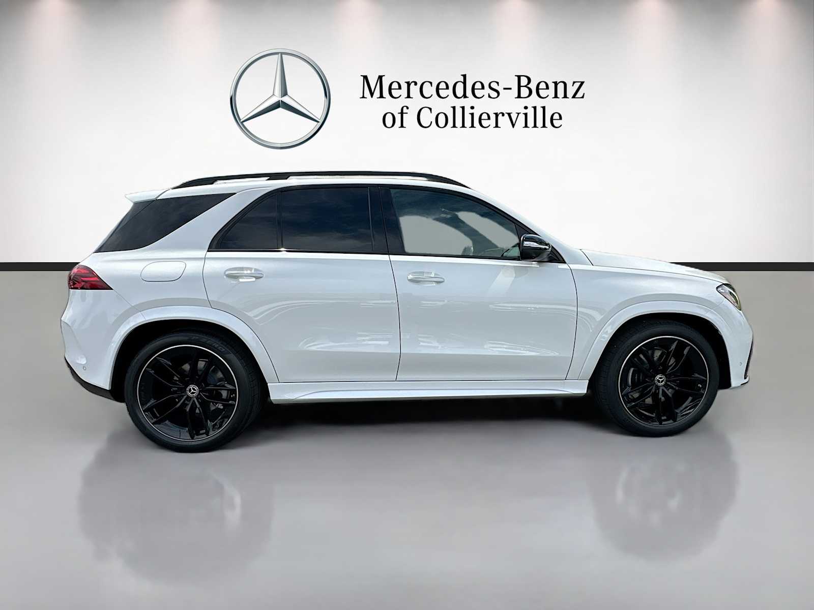 Thumbnail: 2026 Mercedes-Benz GLE - 4