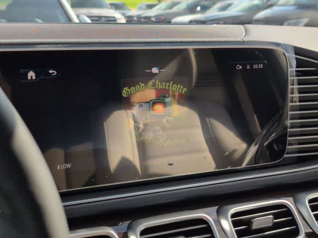 Thumbnail: 2026 Mercedes-Benz GLE - 27