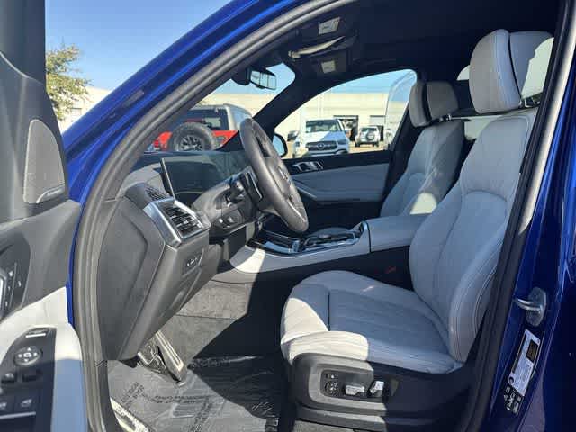 Thumbnail: 2026 BMW X5 - 2