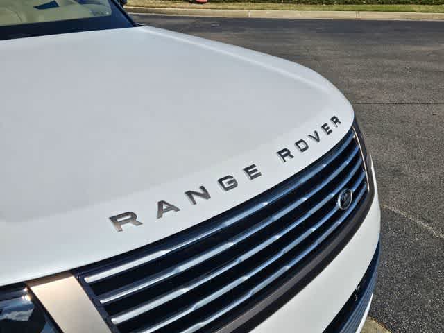 Thumbnail: 2026 Land Rover Range Rover - 12