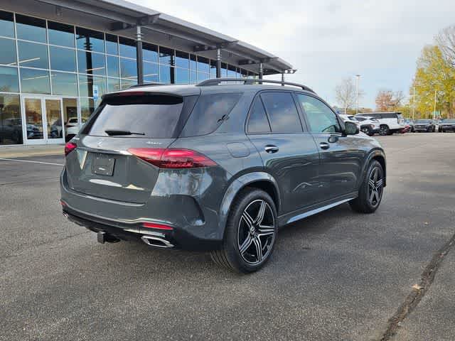 Thumbnail: 2026 Mercedes-Benz GLE - 8