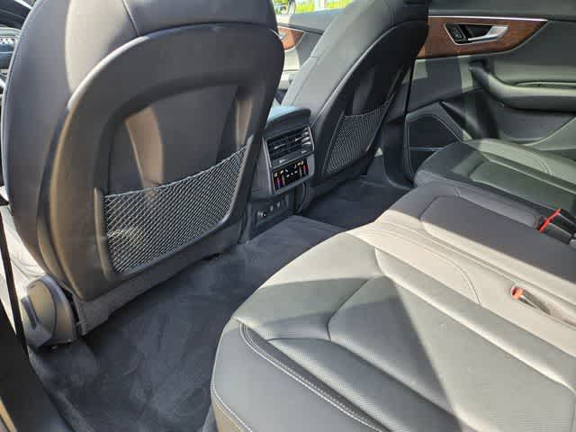 Thumbnail: 2019 Audi Q8 - 19