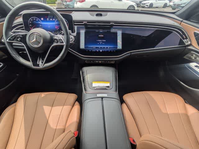 Thumbnail: 2025 Mercedes-Benz E-Class - 14