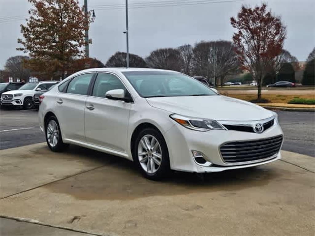 Used 2014 Toyota Avalon XLE Premium Sedan