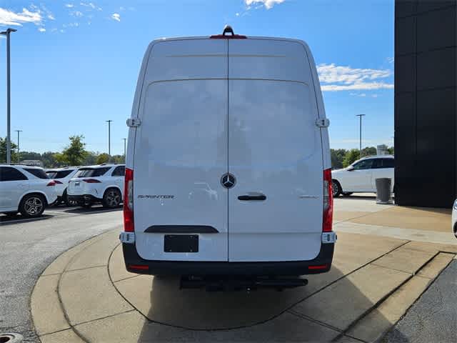 Thumbnail: 2026 Mercedes-Benz Sprinter - 6