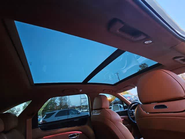 Thumbnail: 2023 Bentley Bentayga - 21