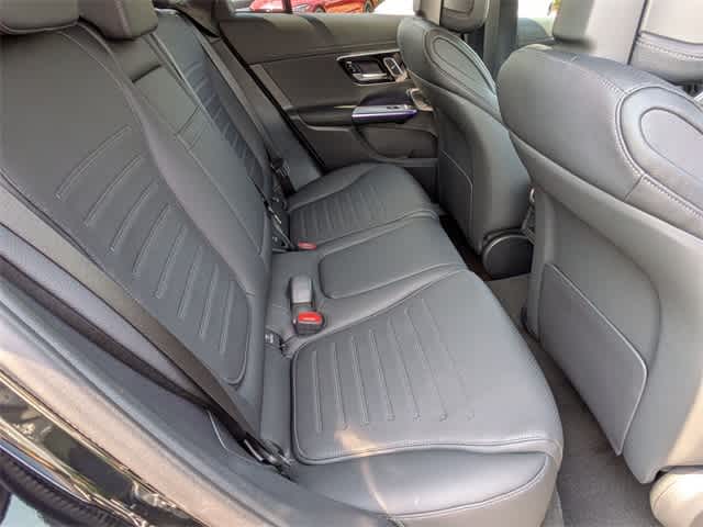 Thumbnail: 2026 Mercedes-Benz GLC - 21