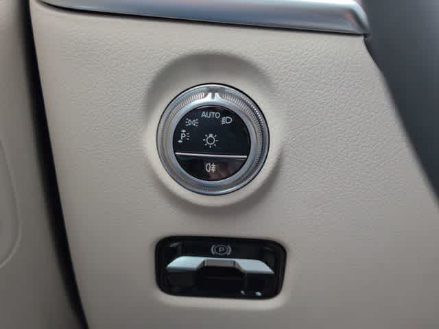 Thumbnail: 2026 Mercedes-Benz C-Class - 25