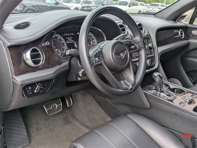 Used 2019 Bentley Bentayga Base with VIN SJAAM2ZV7KC024916 for sale in Collierville, TN