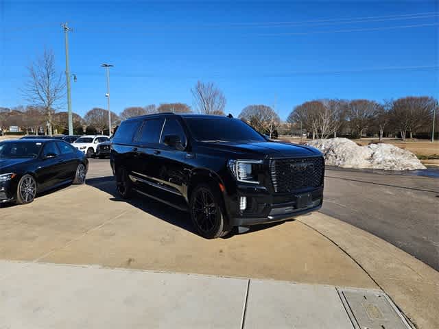 Thumbnail: 2021 GMC Yukon XL - 3