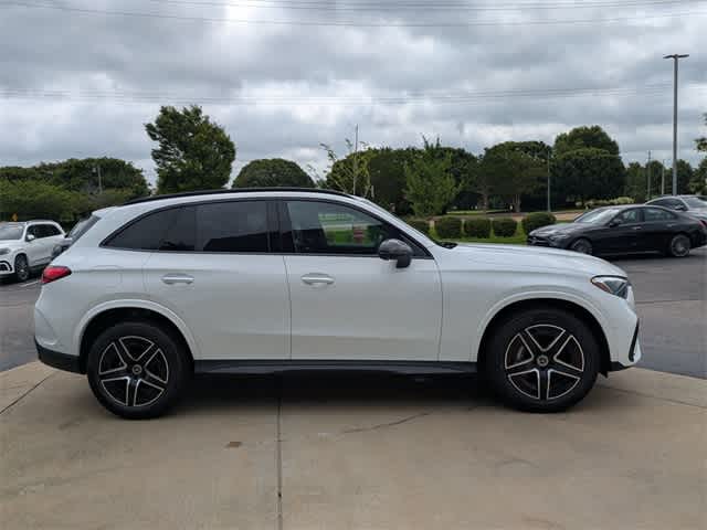 Thumbnail: 2025 Mercedes-Benz GLC - 7