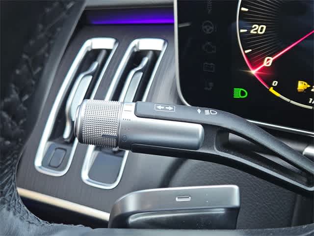 Thumbnail: 2023 Mercedes-Benz S-Class - 26