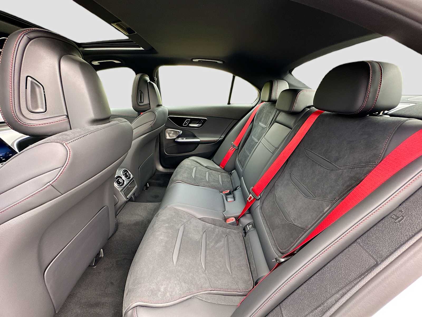 2026 Mercedes-Benz C-Class Sedan AMG C43 - Photo 25