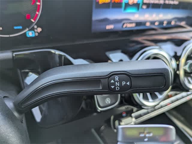 Thumbnail: 2025 Mercedes-Benz GLA - 32