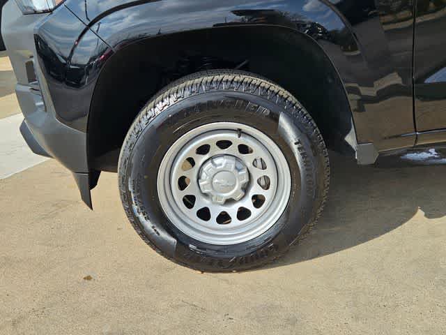 Thumbnail: 2024 Chevrolet Colorado - 13