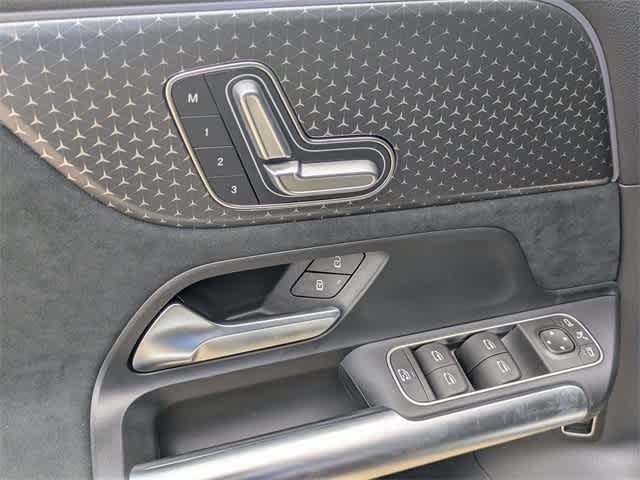 2025 Mercedes-Benz GLA 250 16