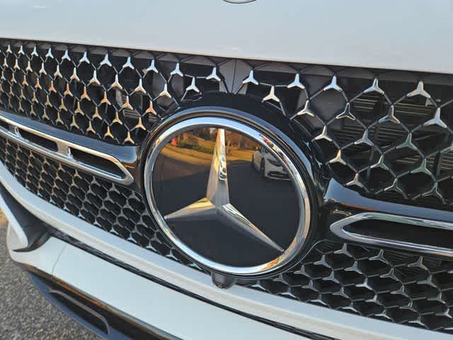 Thumbnail: 2026 Mercedes-Benz GLE - 10